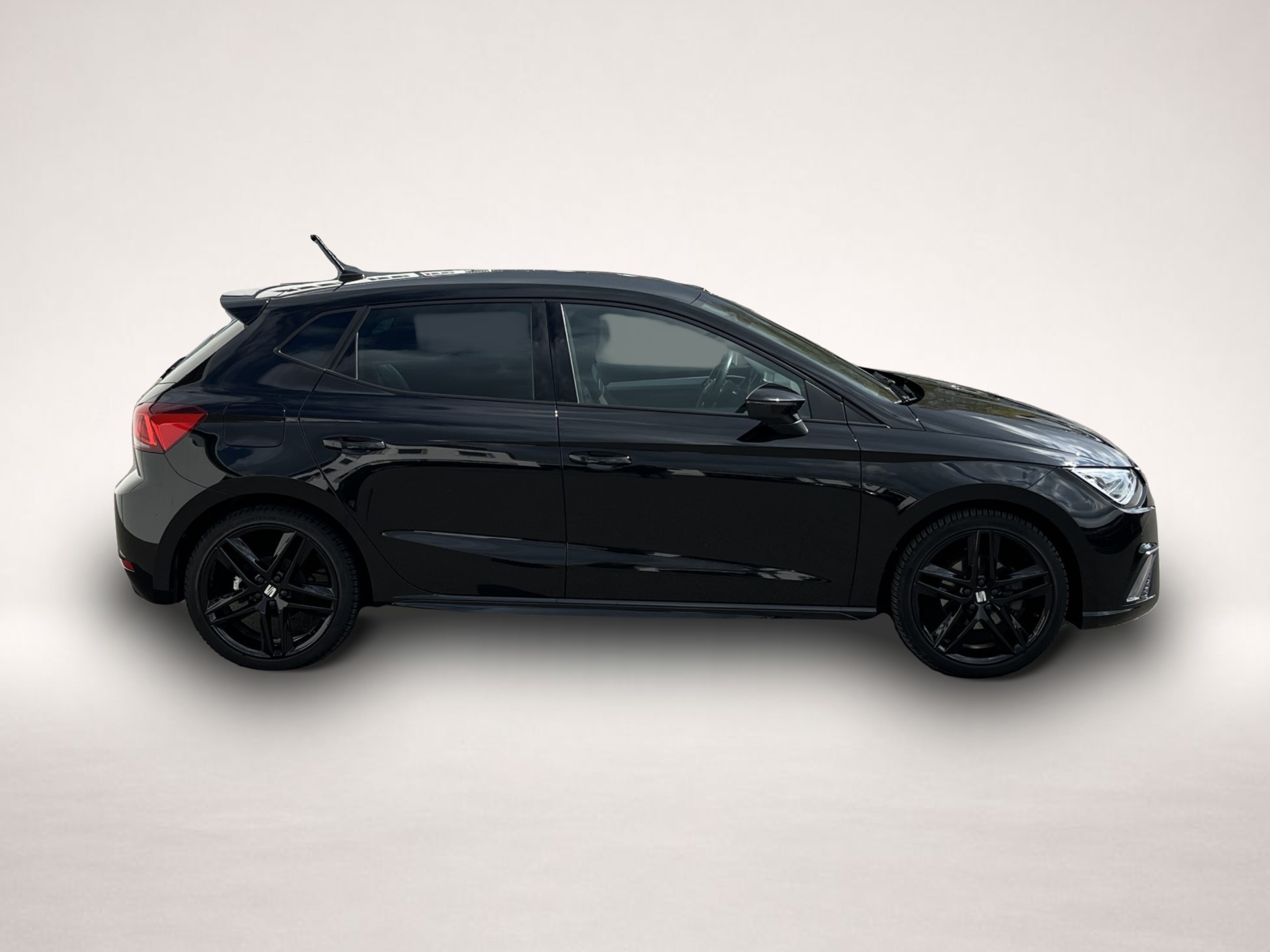 Seat Ibiza (03/2023, Benzin)