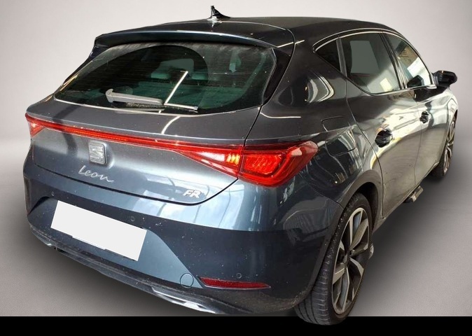 Seat Leon (07/2021, Benzin)