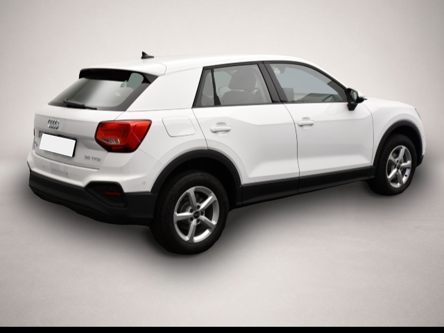 Audi Q2 (12/2025, Benzin)