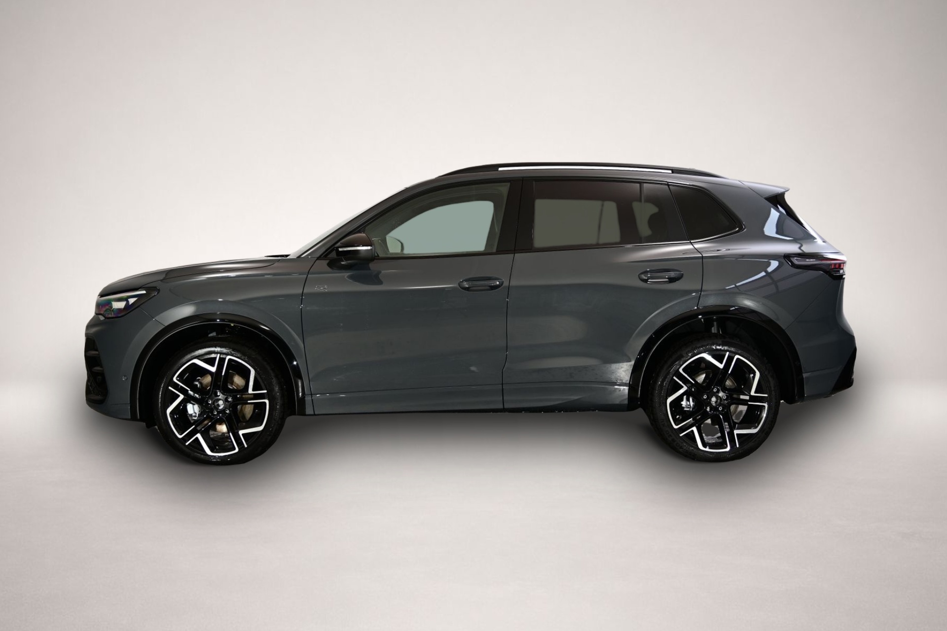 Volkswagen Tiguan (01/2026, Benzin)