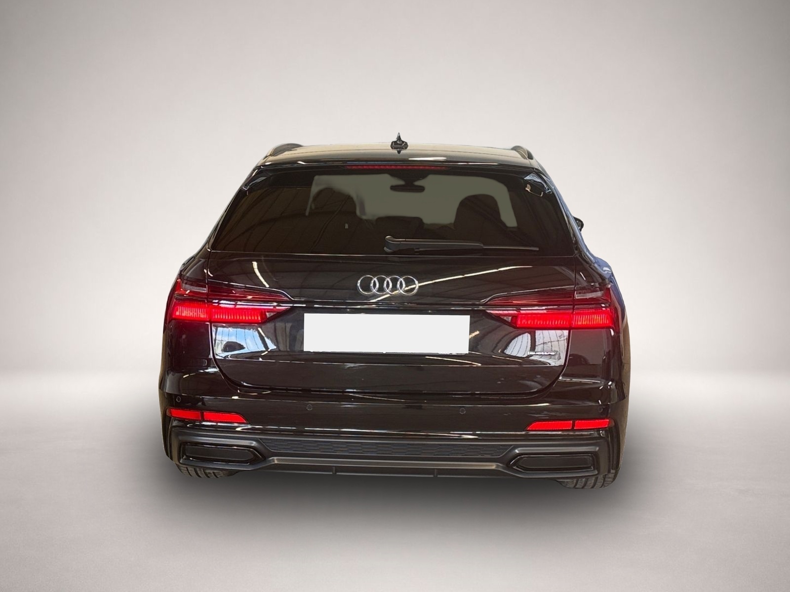 Audi A6 (11/2022, Benzin)