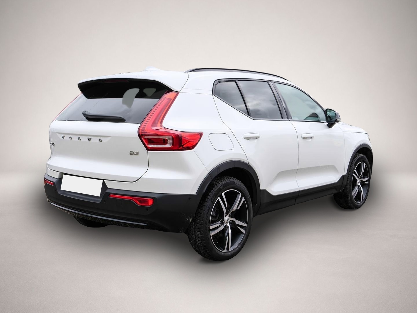 Volvo XC40 (07/2025, Benzin)