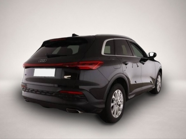 Audi Q5 (06/2025, Benzin)
