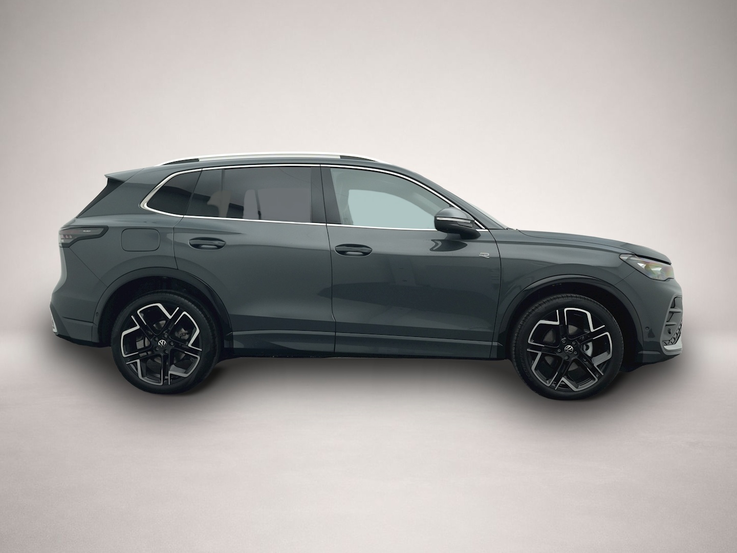 Volkswagen Tiguan (, Benzin)