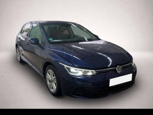 Volkswagen Golf (12/2022, Benzin)