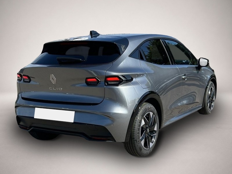 Renault Clio (05/2026, Benzin)