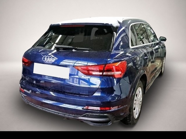 Audi Q3 (01/2023, Benzin)
