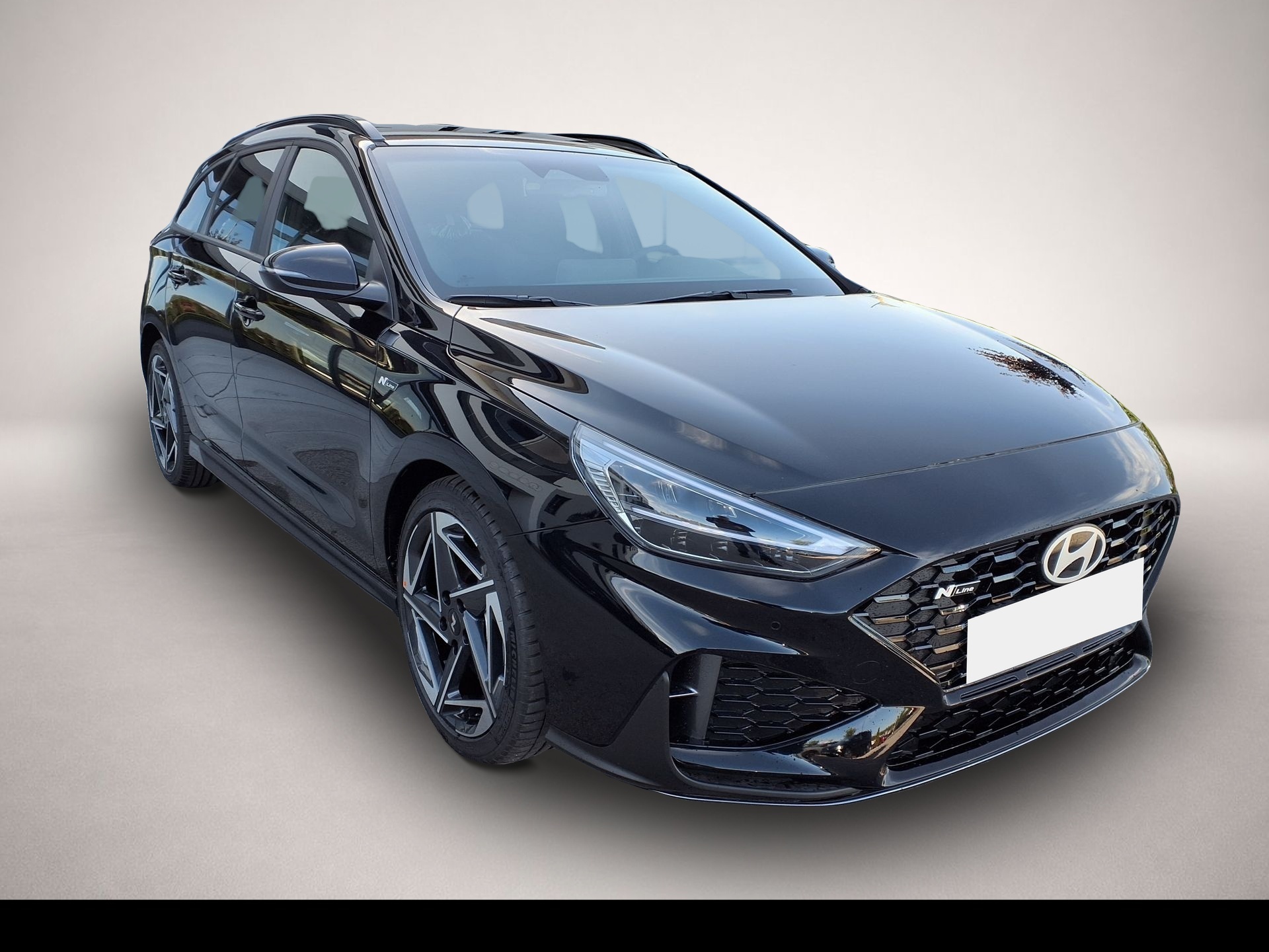 Hyundai i30, image 4 of 4
