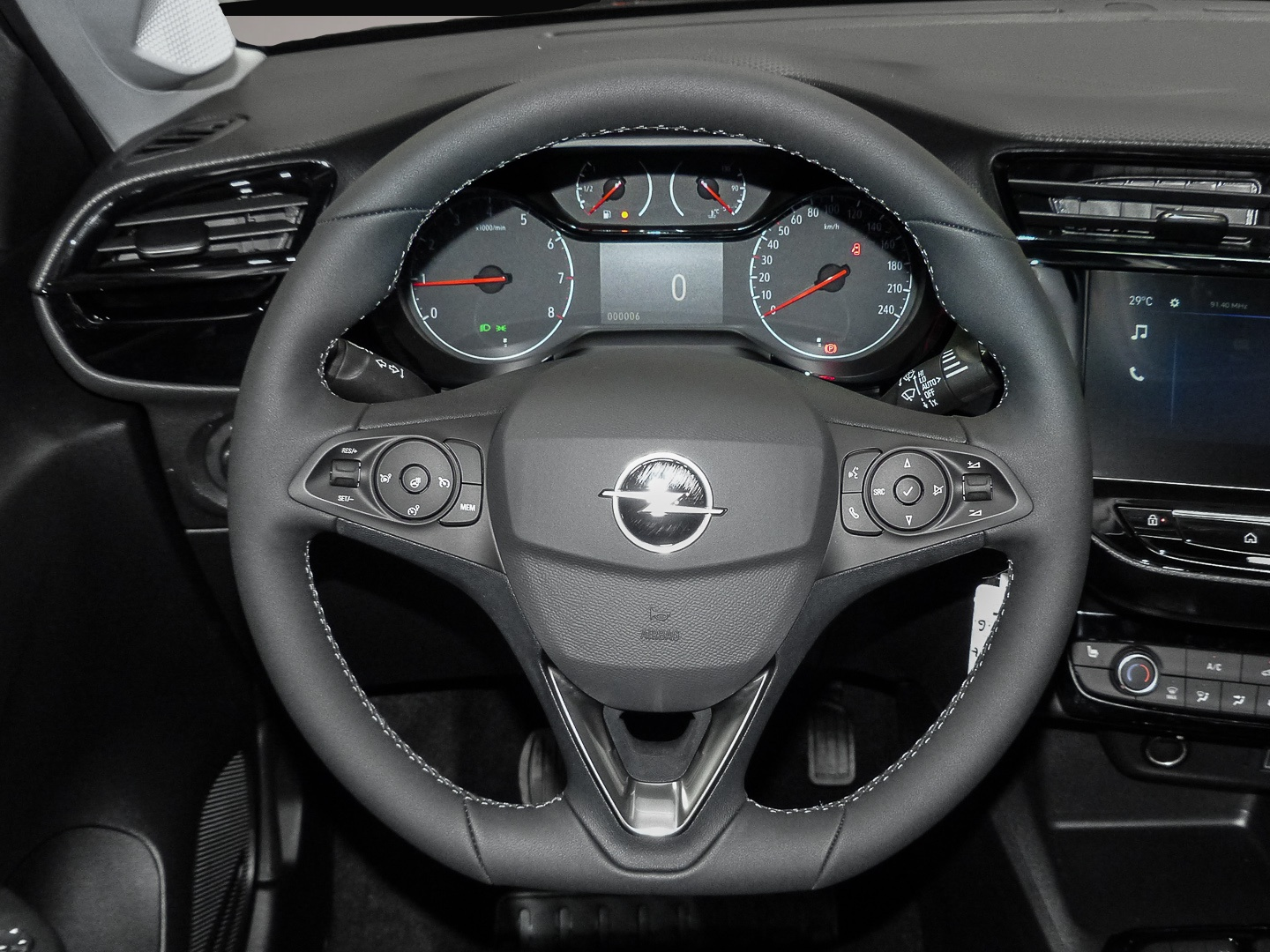 Opel Corsa (07/2026, Benzin)