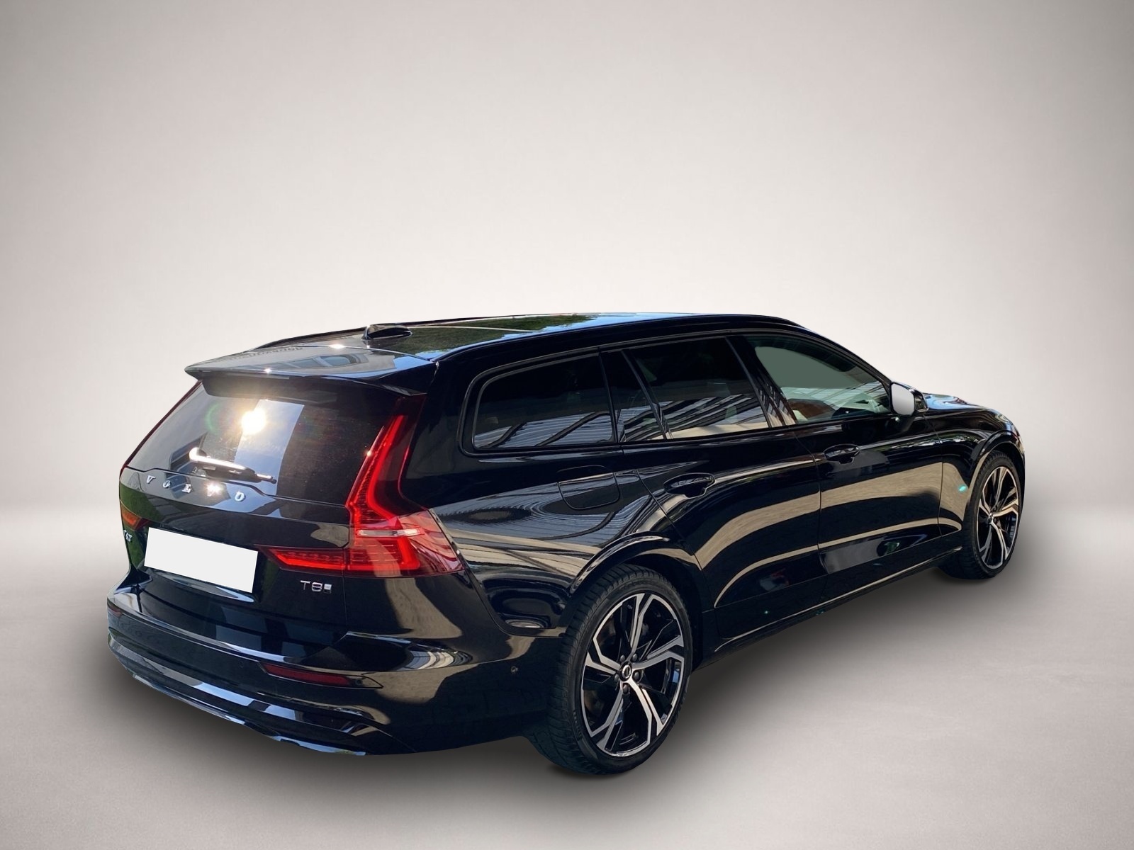 Volvo V60 (06/2024, )