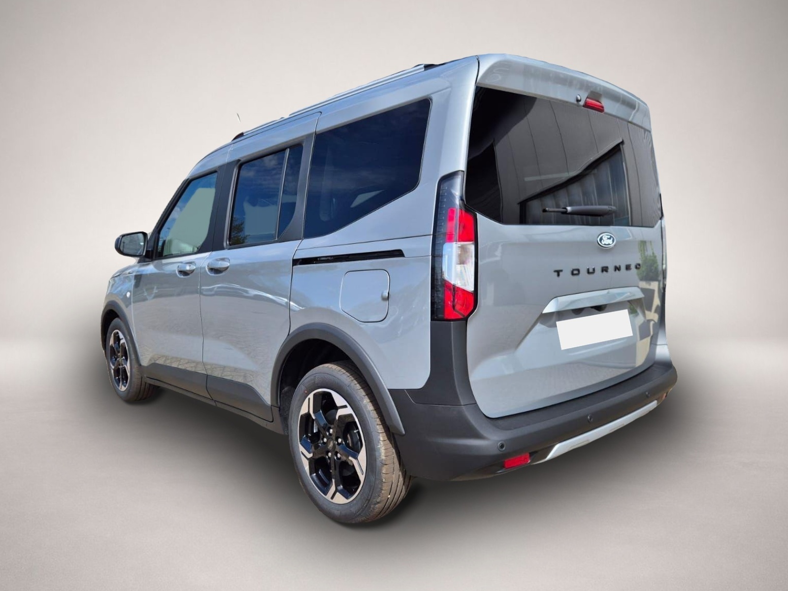 Ford Tourneo (03/2026, Benzin)