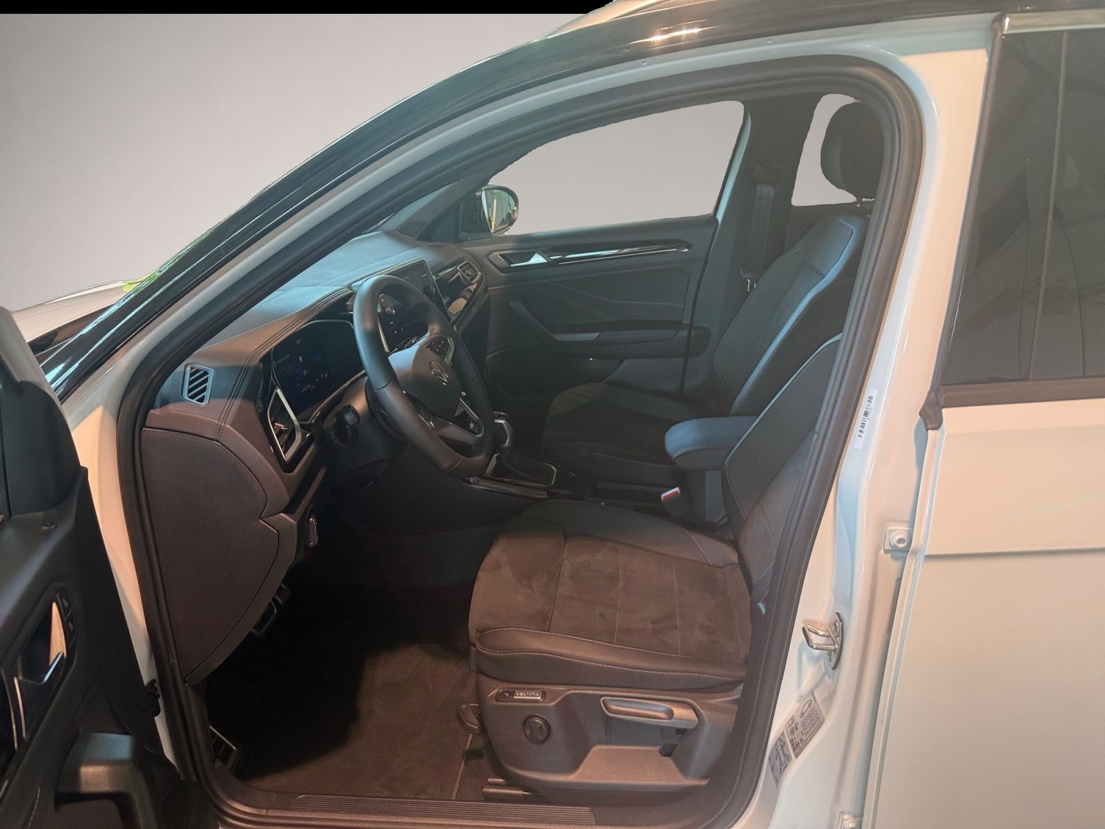 Volkswagen T-Roc, Bild 8 von 9