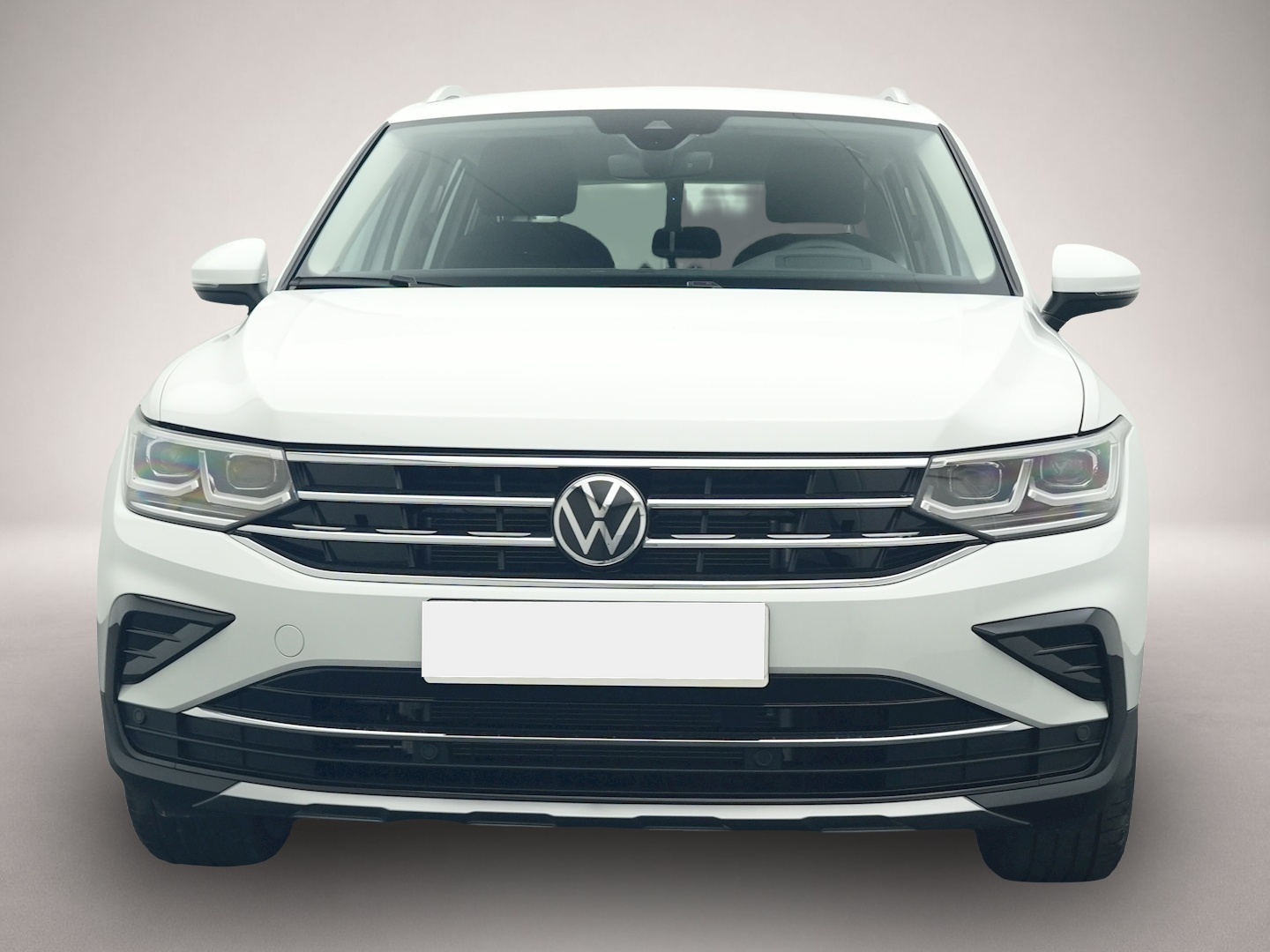 Volkswagen Tiguan (03/2023, Benzin)
