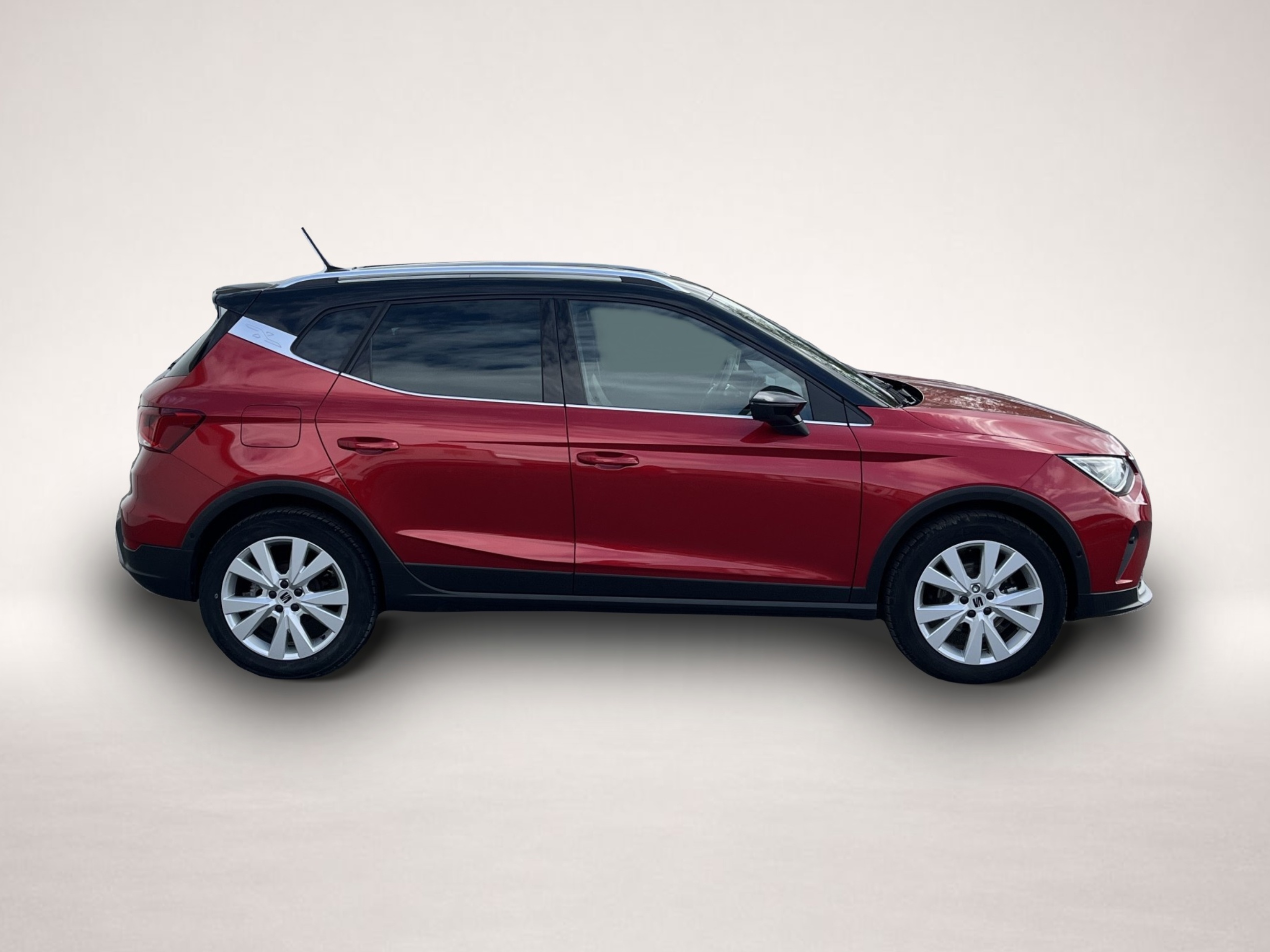 Seat Arona (03/2022, Benzin)