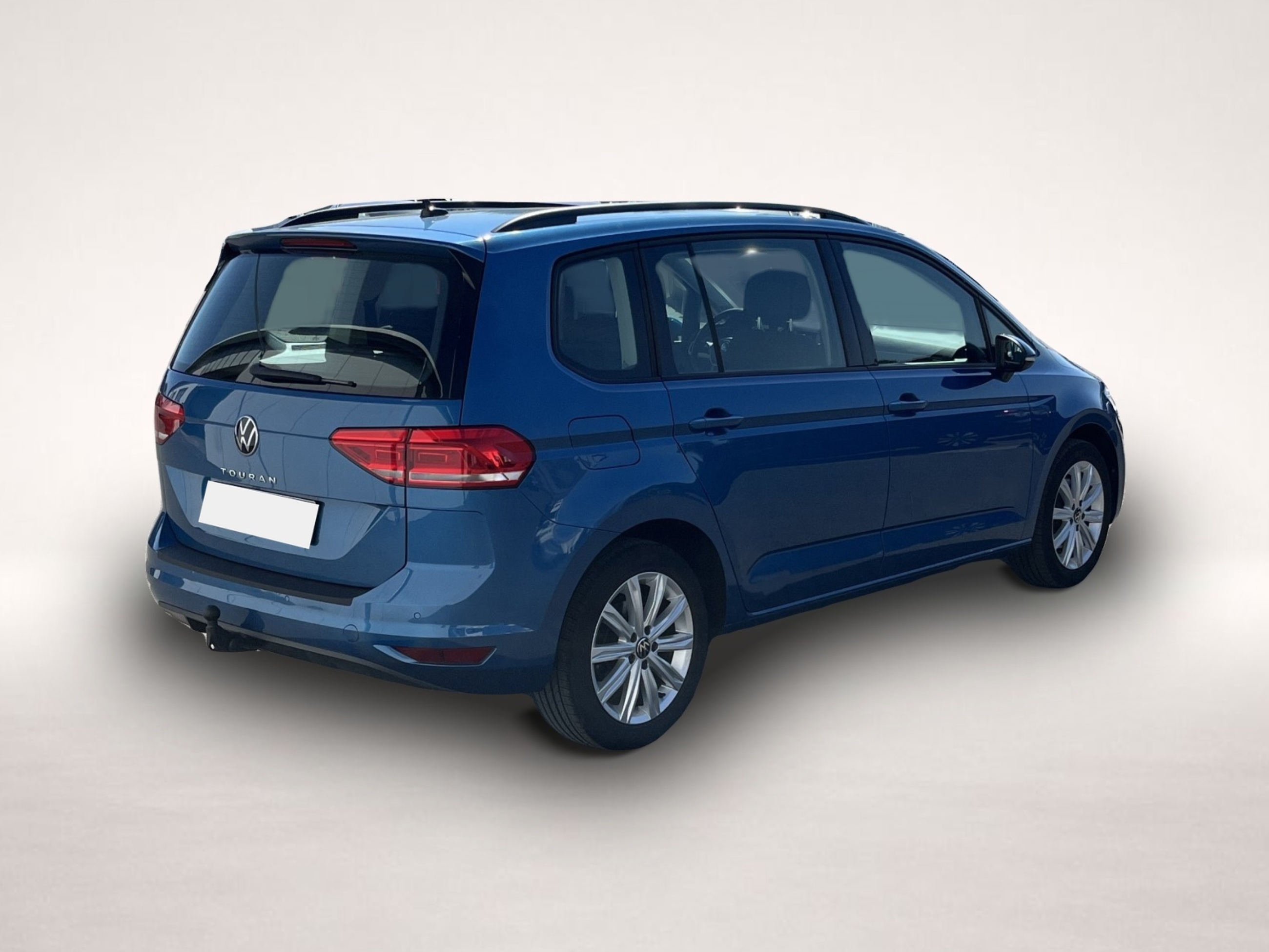 Volkswagen Touran (05/2022, Benzin)