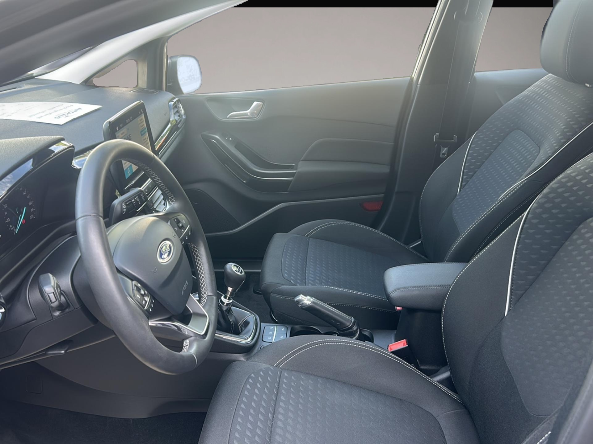 Ford Fiesta (05/2018, Benzin)