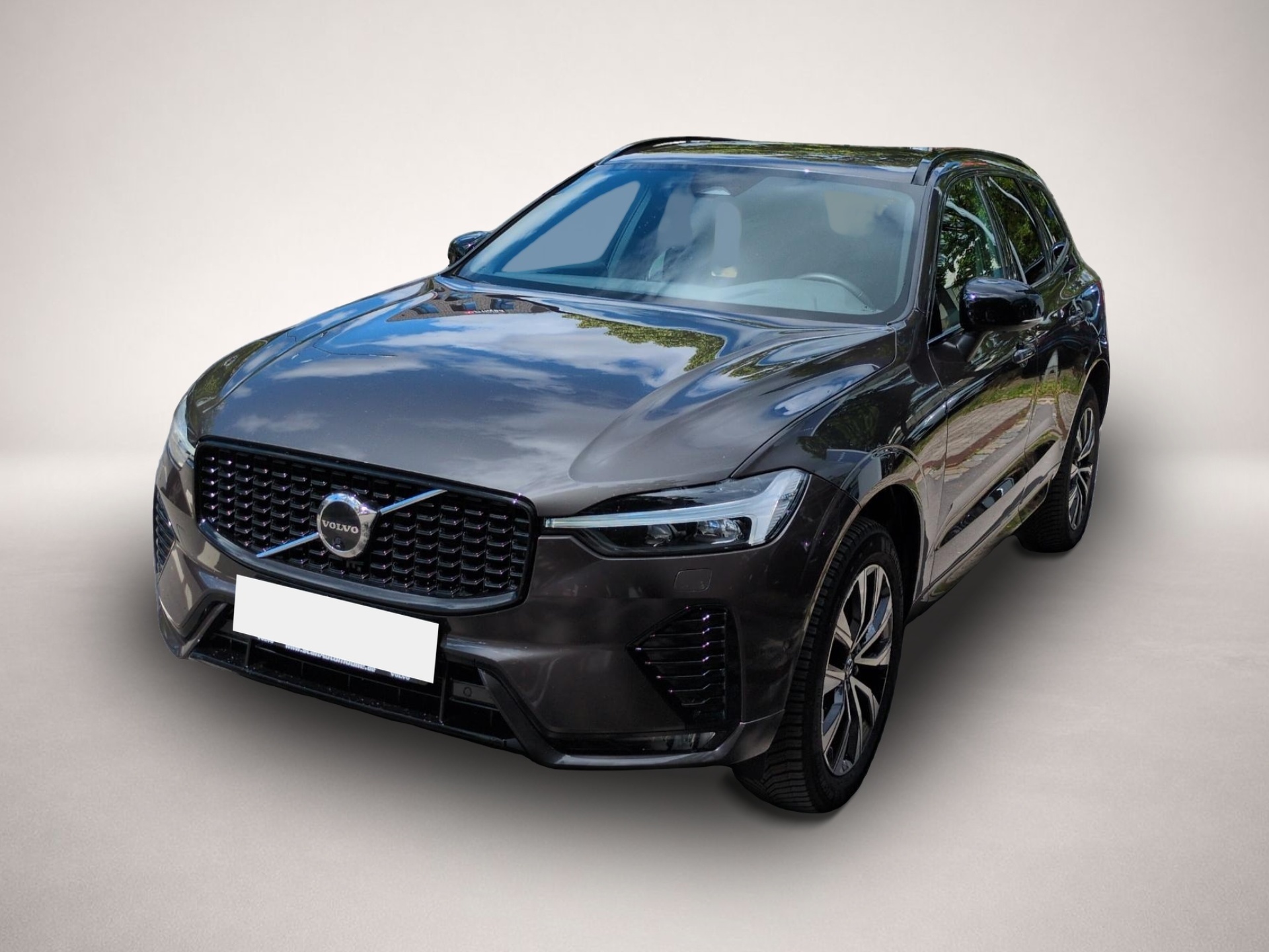 Volvo XC60 (02/2025, Benzin)