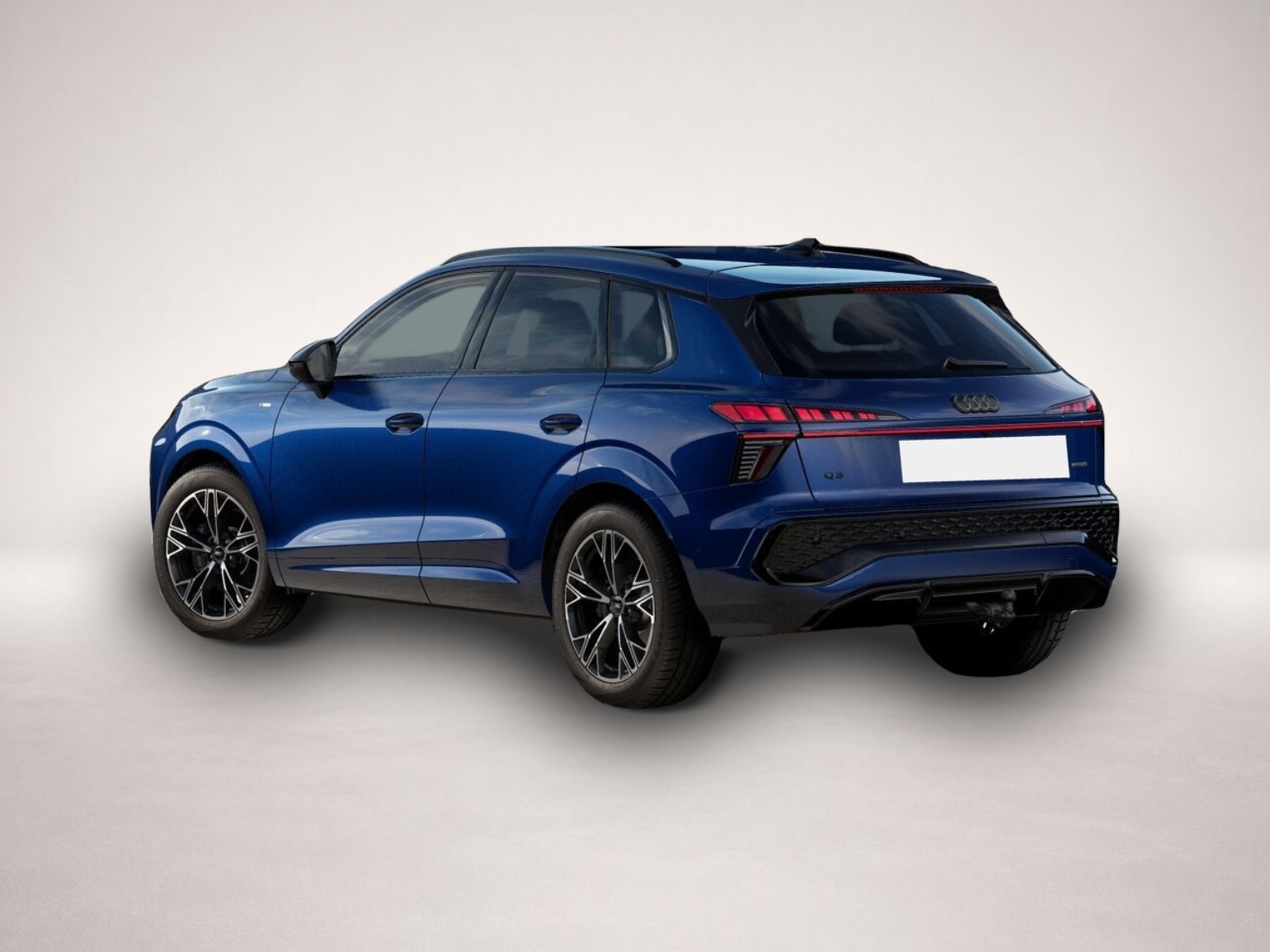 Audi Q3 (, Benzin)