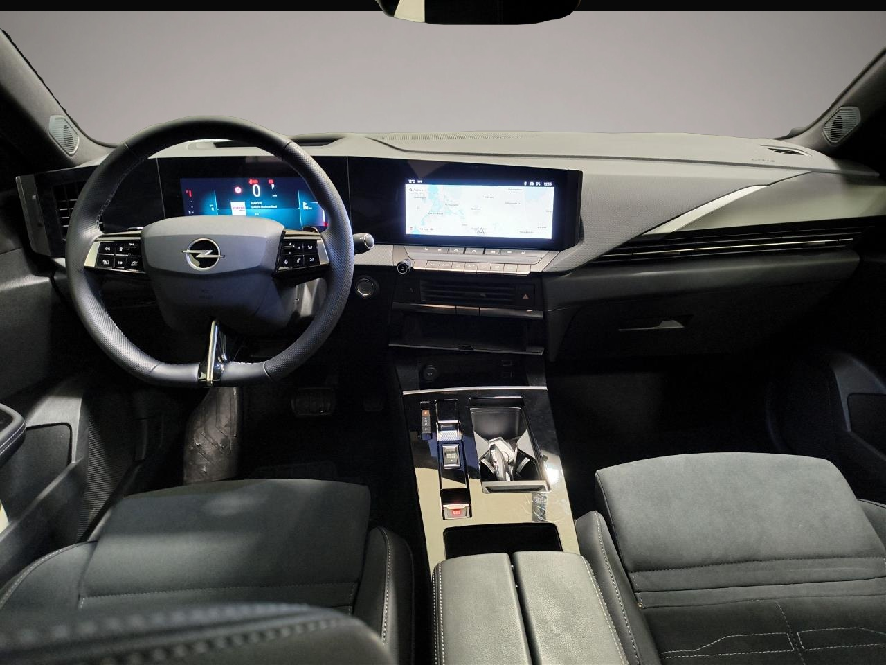 Opel Astra (06/2025, Benzin)