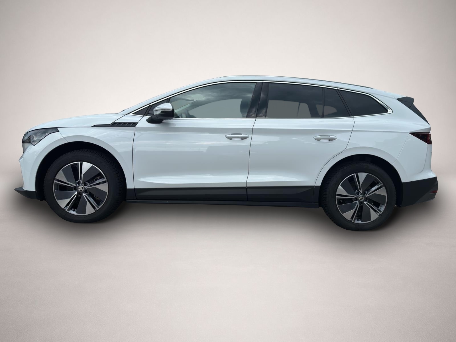 Skoda Enyaq (03/2025, ELECTRIC)