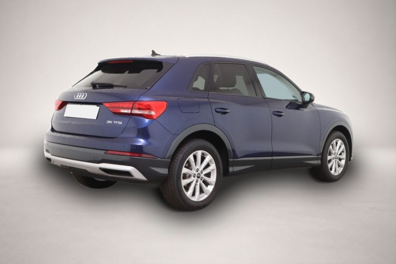 Audi Q3 (09/2025, Benzin)