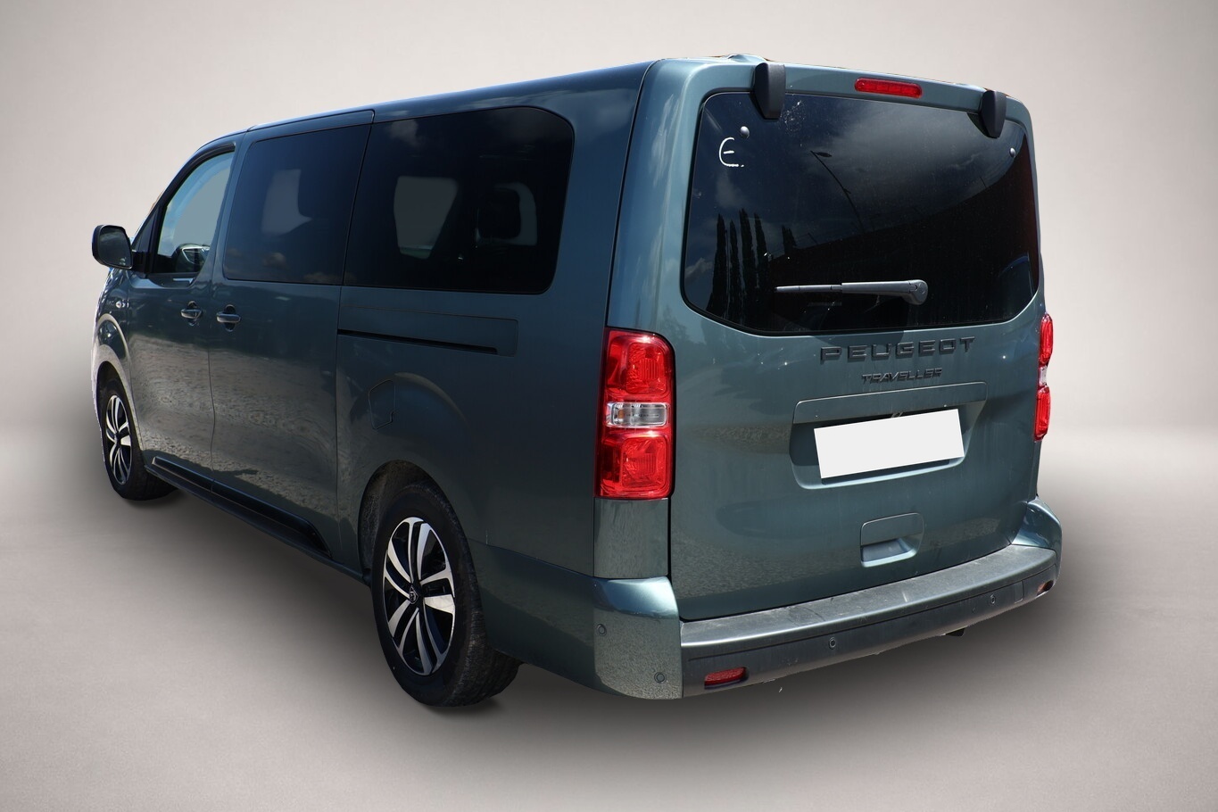 Peugeot Traveller (01/2026, Diesel)