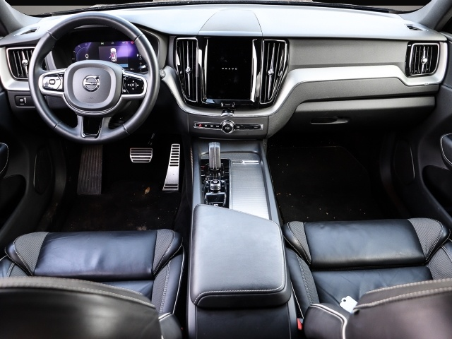 Volvo XC60 (01/2023, Diesel)