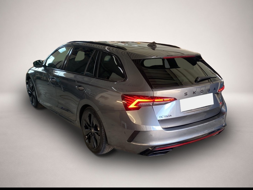 Skoda Octavia (06/2025, Benzin)