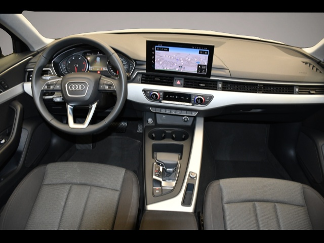 Audi A4 (10/2024, Diesel)