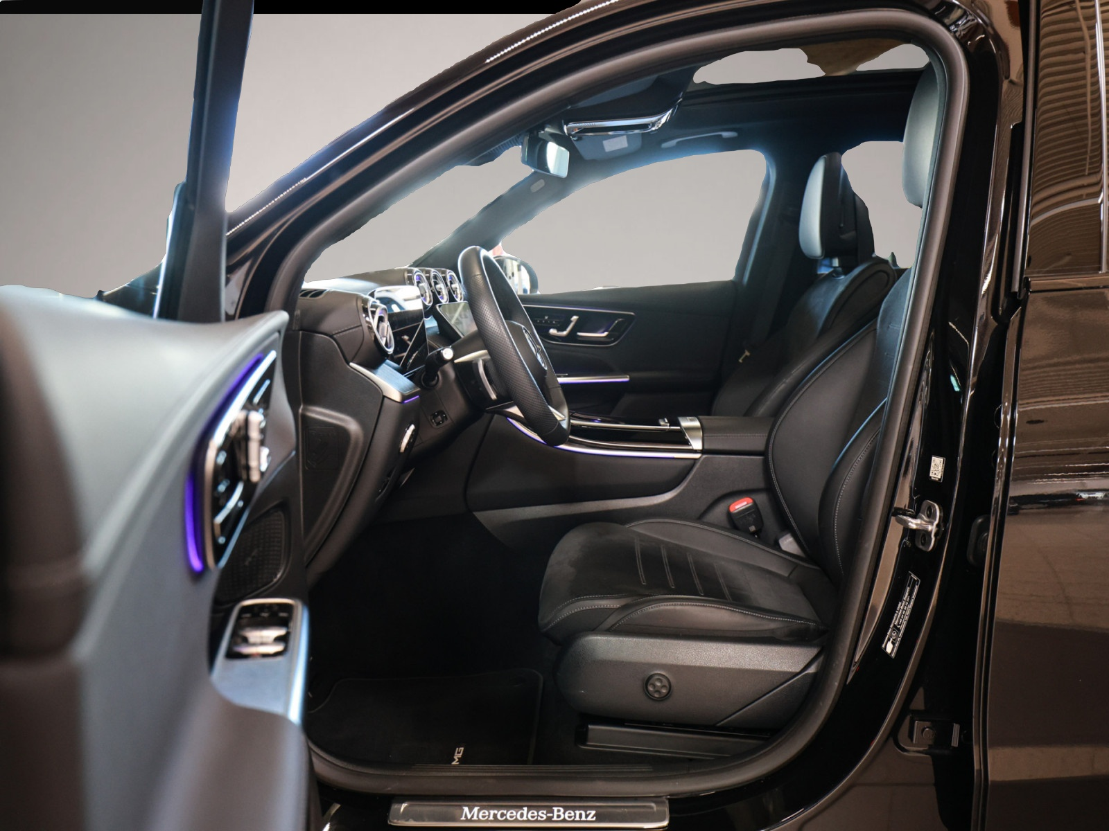 Mercedes-Benz GLC 300 (07/2025, Hybrid (Benzin/Elektro))