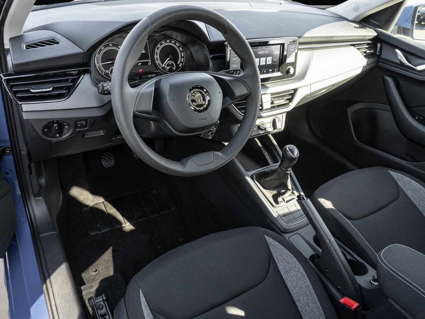 Skoda Kamiq (12/2021, Benzin)