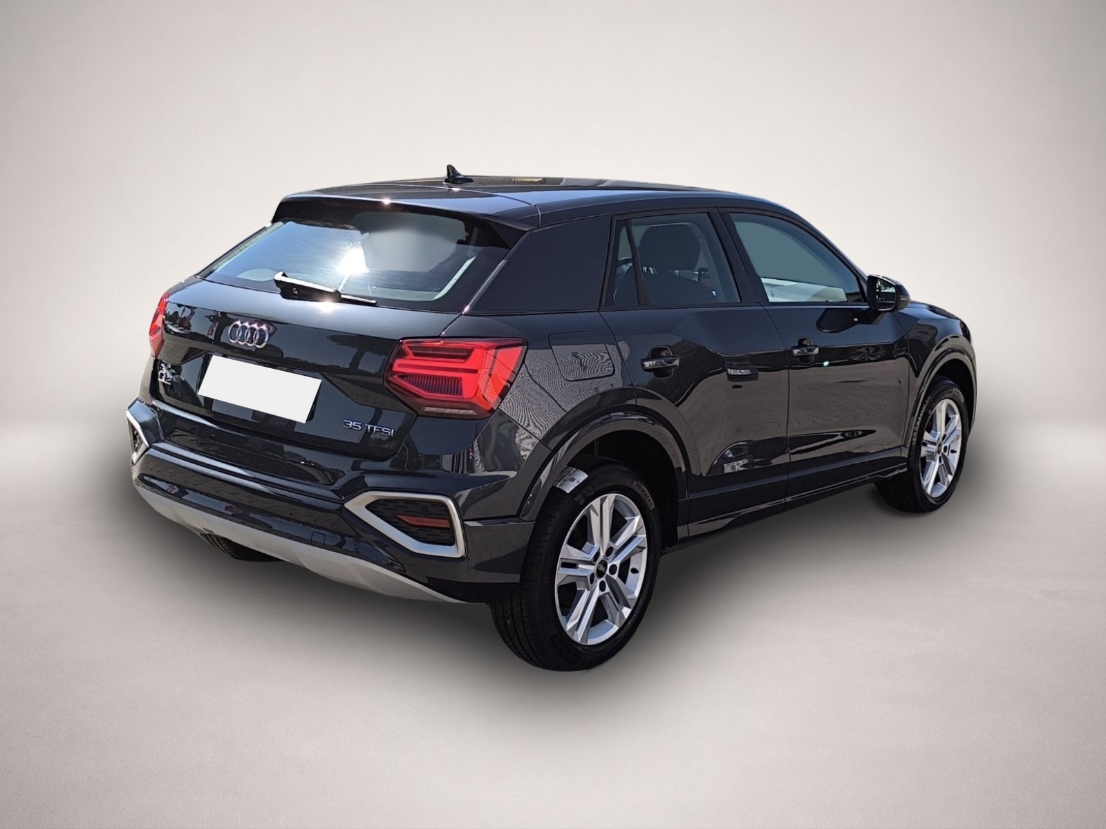 Audi Q2 (06/2023, Benzin)