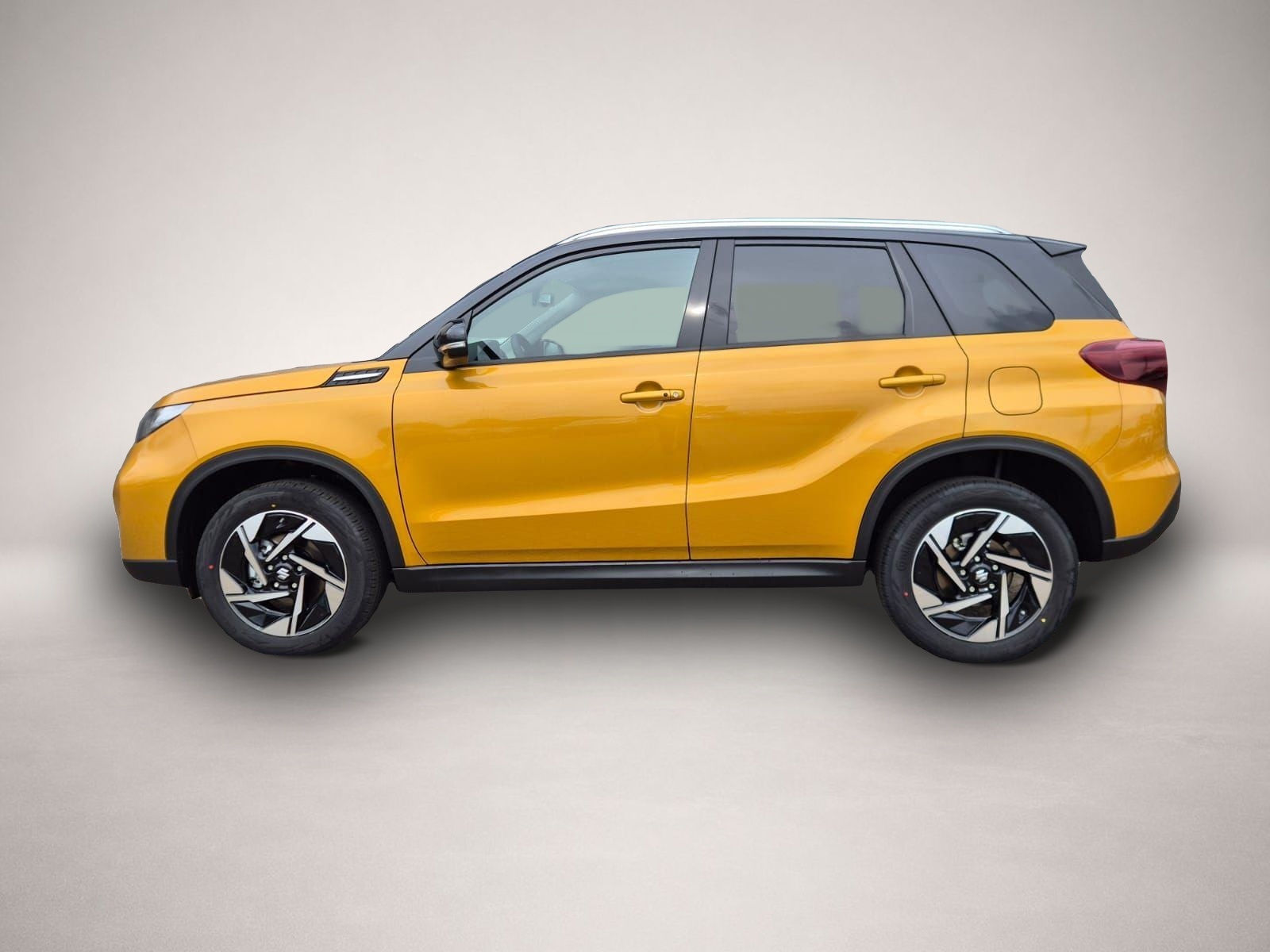 Suzuki Vitara (02/2026, Benzin)