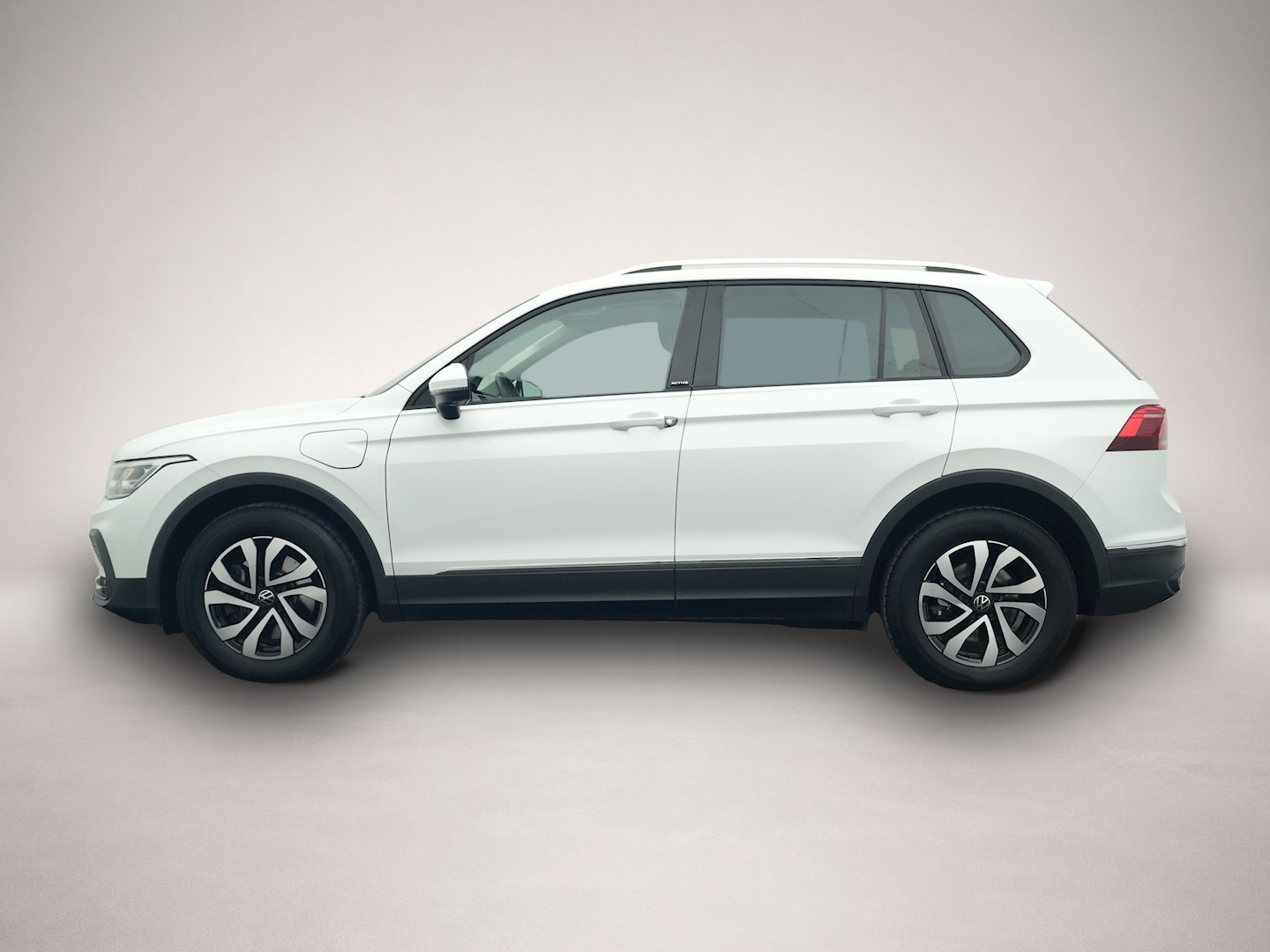 Volkswagen Tiguan (08/2022, Hybrid (Benzin/Elektro))