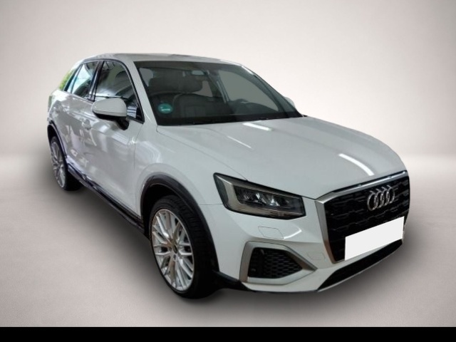 Audi Q2 (06/2023, Benzin)