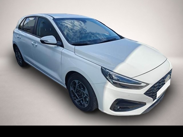 Hyundai i30 (04/2026, Benzin)