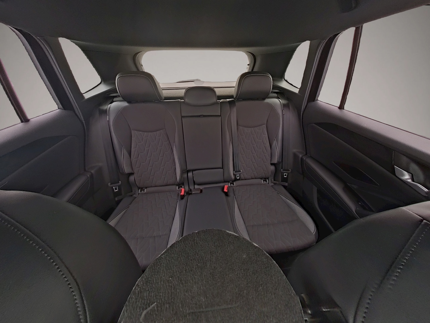 Volkswagen Tiguan (09/2025, Benzin)