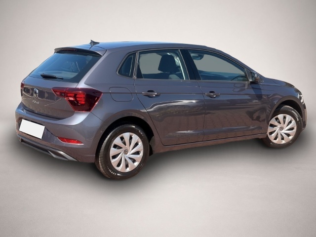 Volkswagen Polo (08/2023, Benzin)