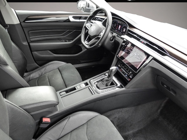 Volkswagen Arteon (04/2021, Benzin)