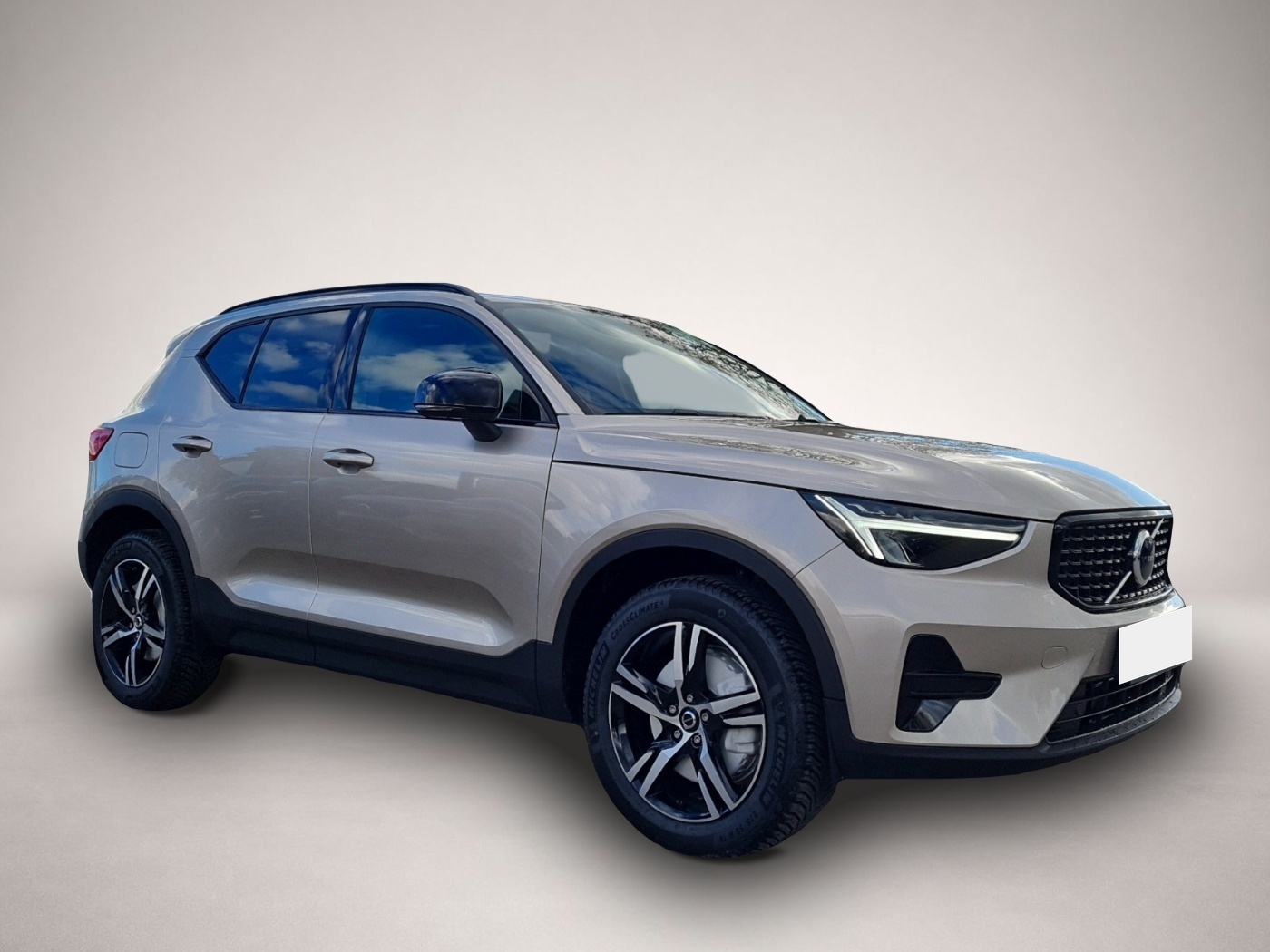Volvo XC40 (04/2024, Benzin)