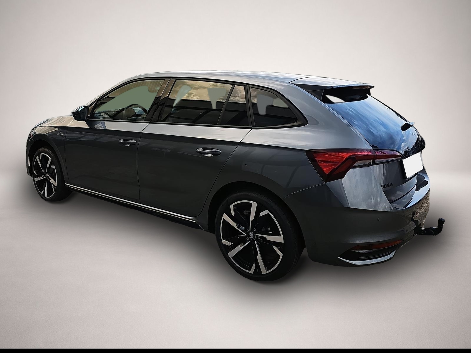 Skoda Scala (05/2026, Benzin)