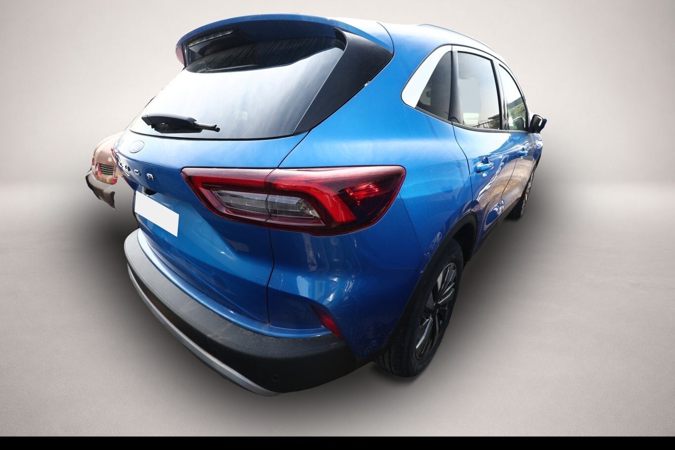 Ford Kuga (01/2026, Benzin)