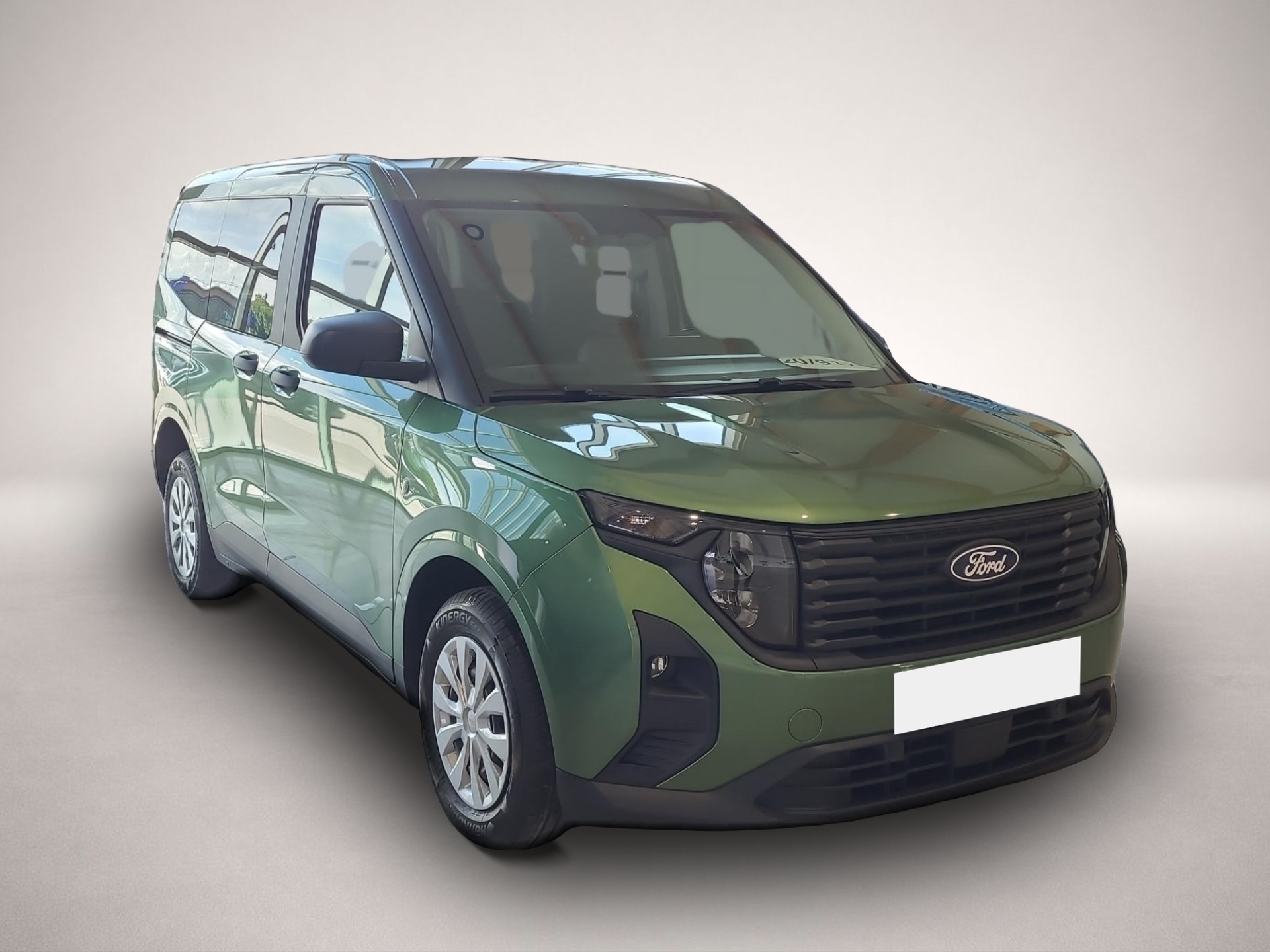 Ford Tourneo Courier (05/2026, Benzin)