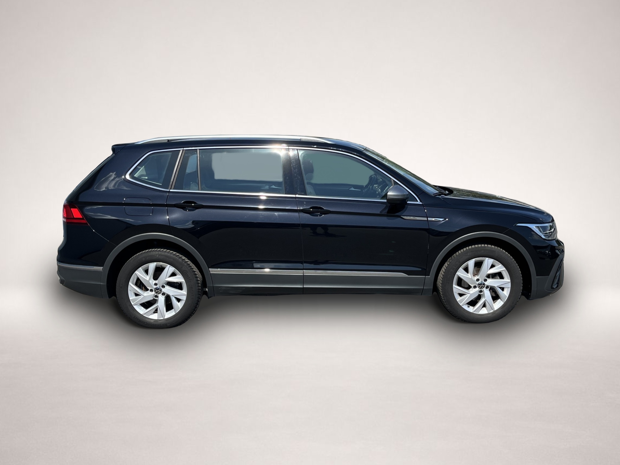 Volkswagen Tiguan Allspace (05/2025, Benzin)