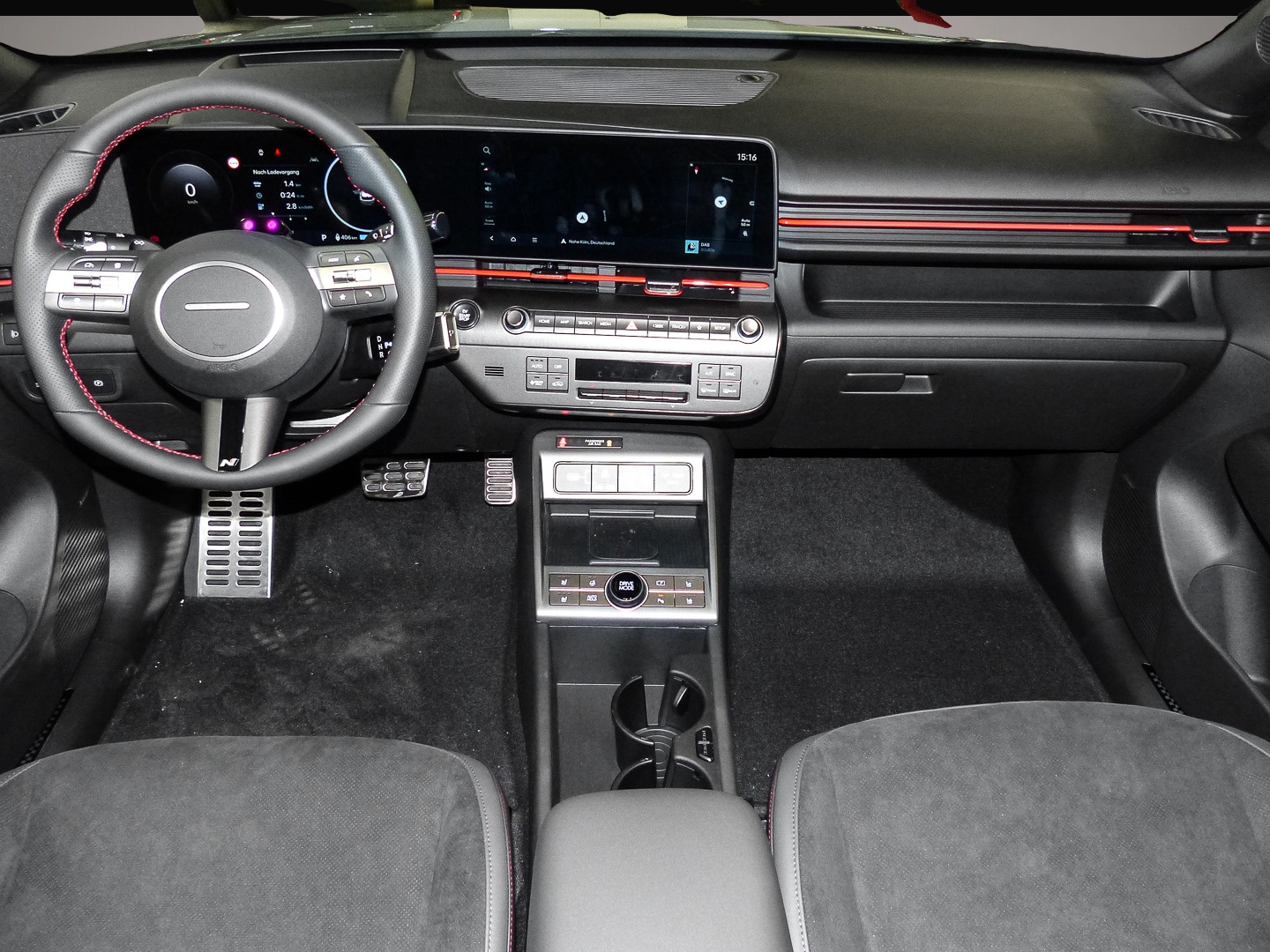 Hyundai KONA (10/2025, ELECTRIC)