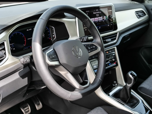 Volkswagen T-Roc (07/2023, Benzin)