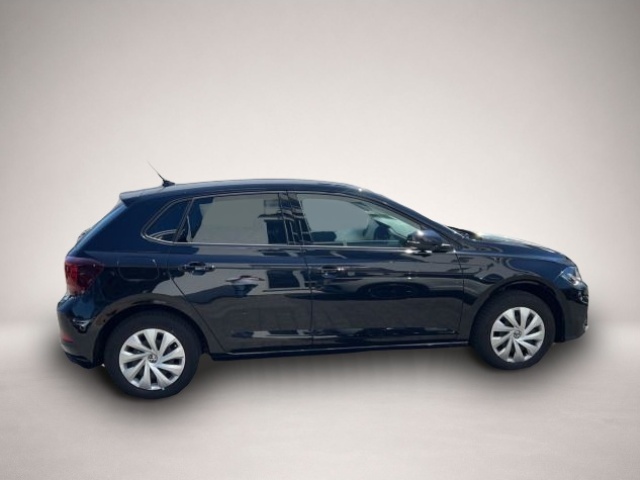 Volkswagen Polo (10/2023, Benzin)