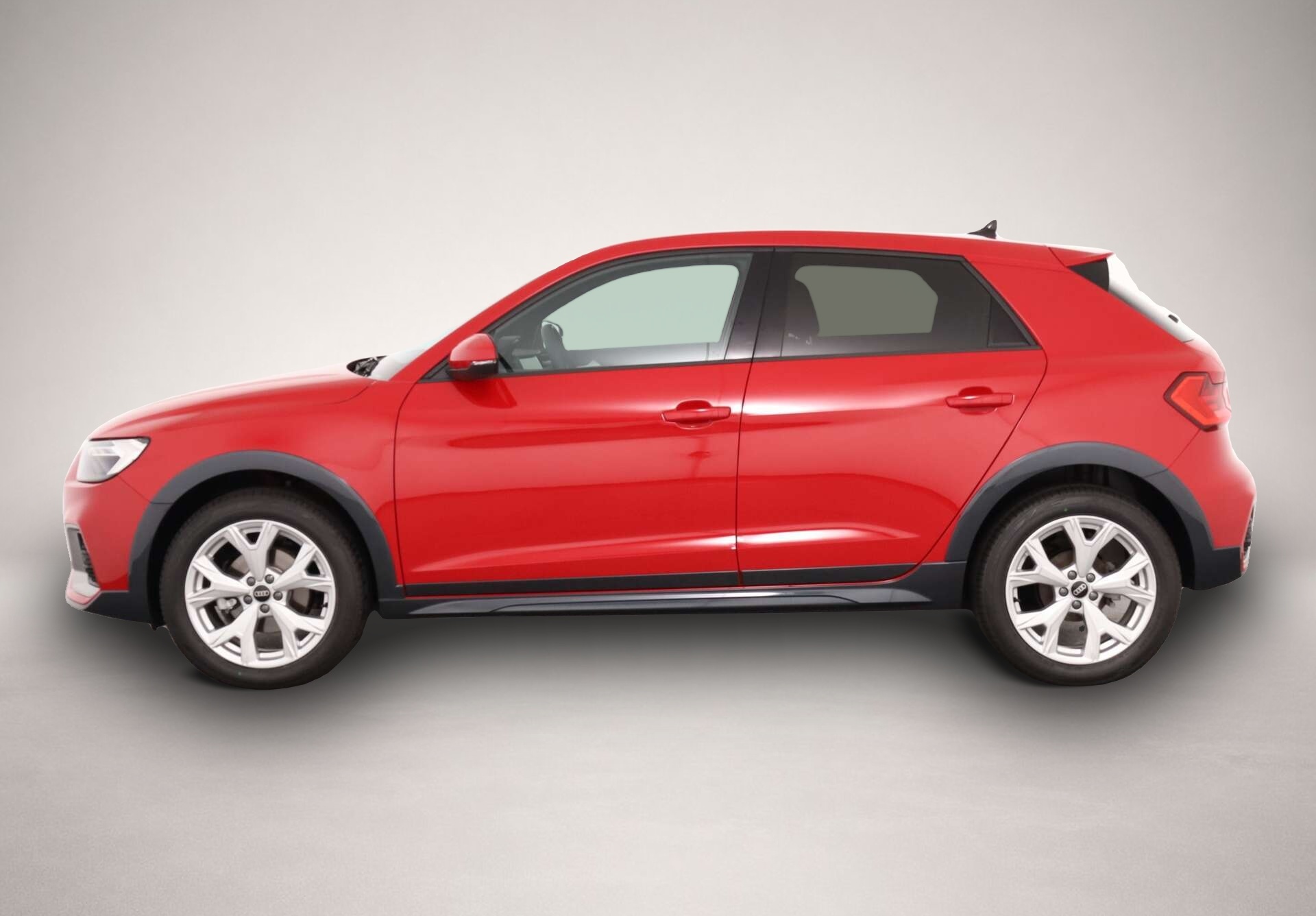Audi A1 (08/2025, Benzin)