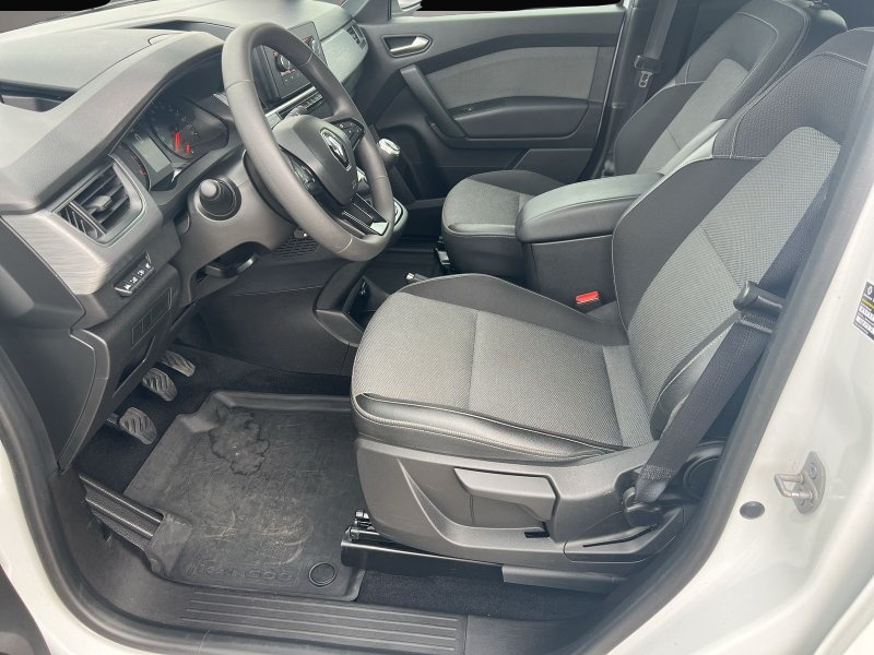 Renault Kangoo (04/2024, Benzin)