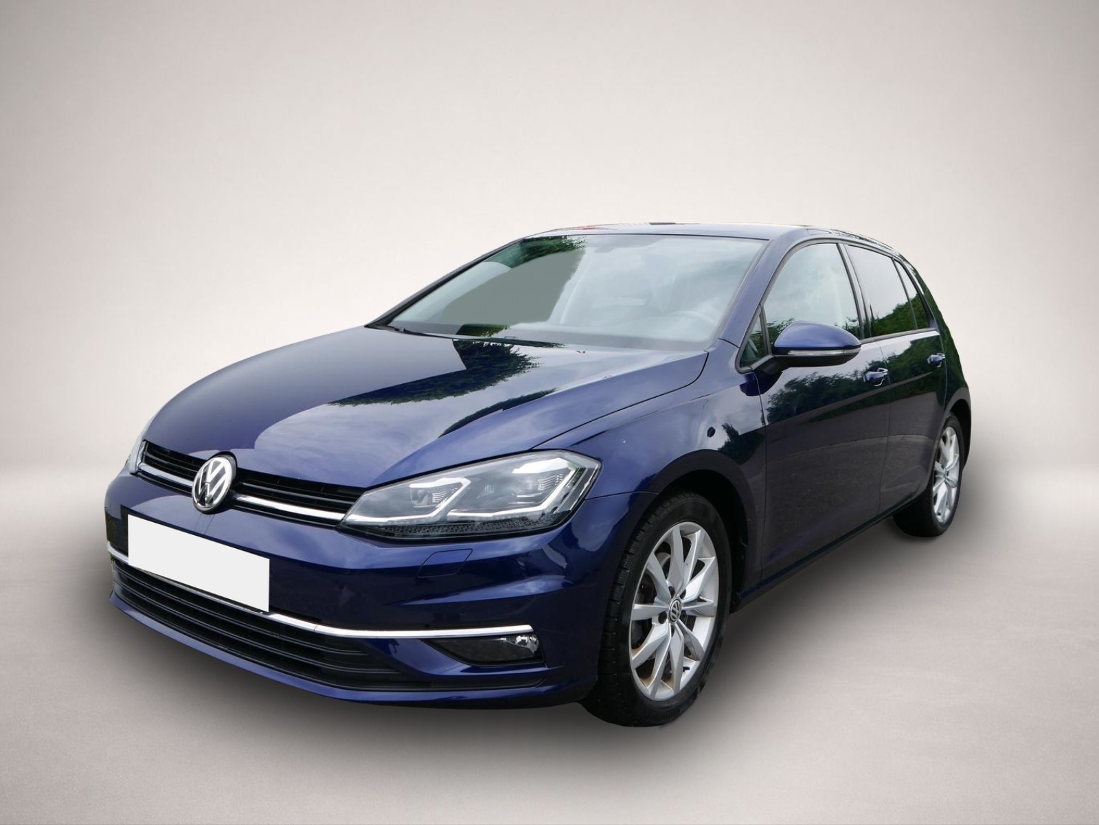 Volkswagen Golf (12/2019, Benzin)